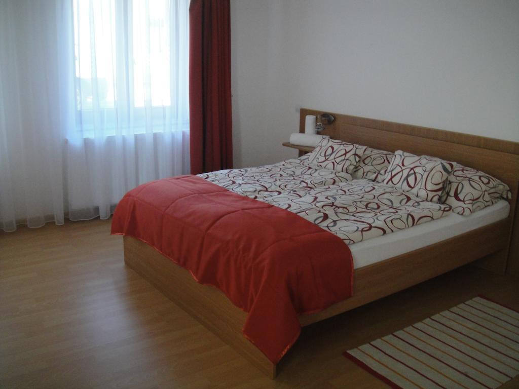 Paks Panzio Hotel Kamer foto